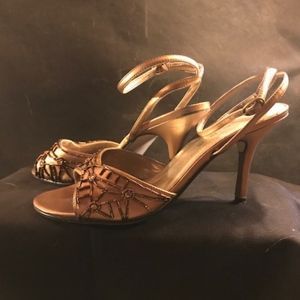 Capparros Bronze Metallic Low Heel Dress Shoe